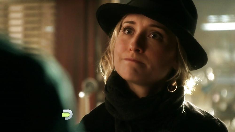 25P Allison Mack mega collection 