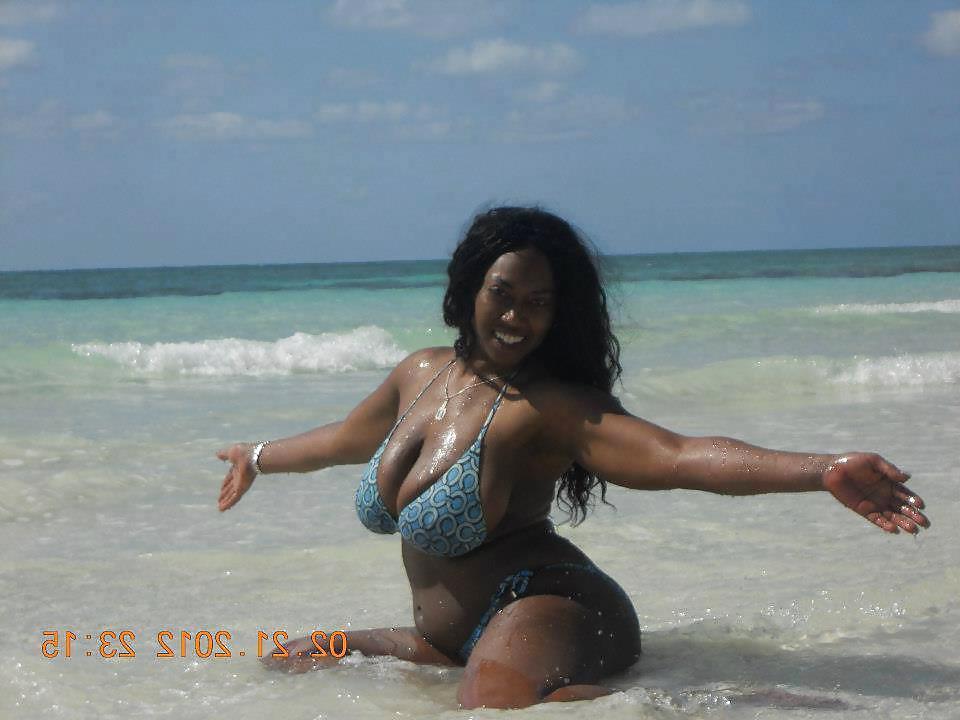 25P Black azz Master 