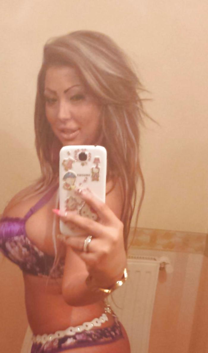 25P Big Boobs Sandra 
