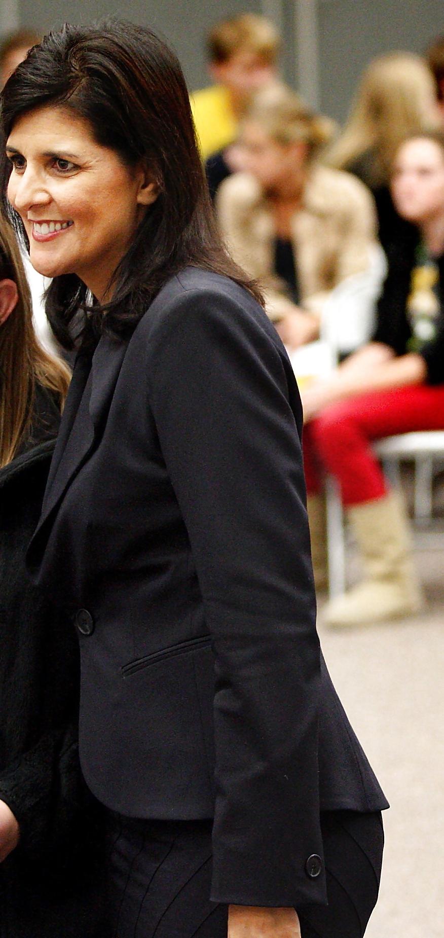 25P Love jerking off to conservative Nikki Haley