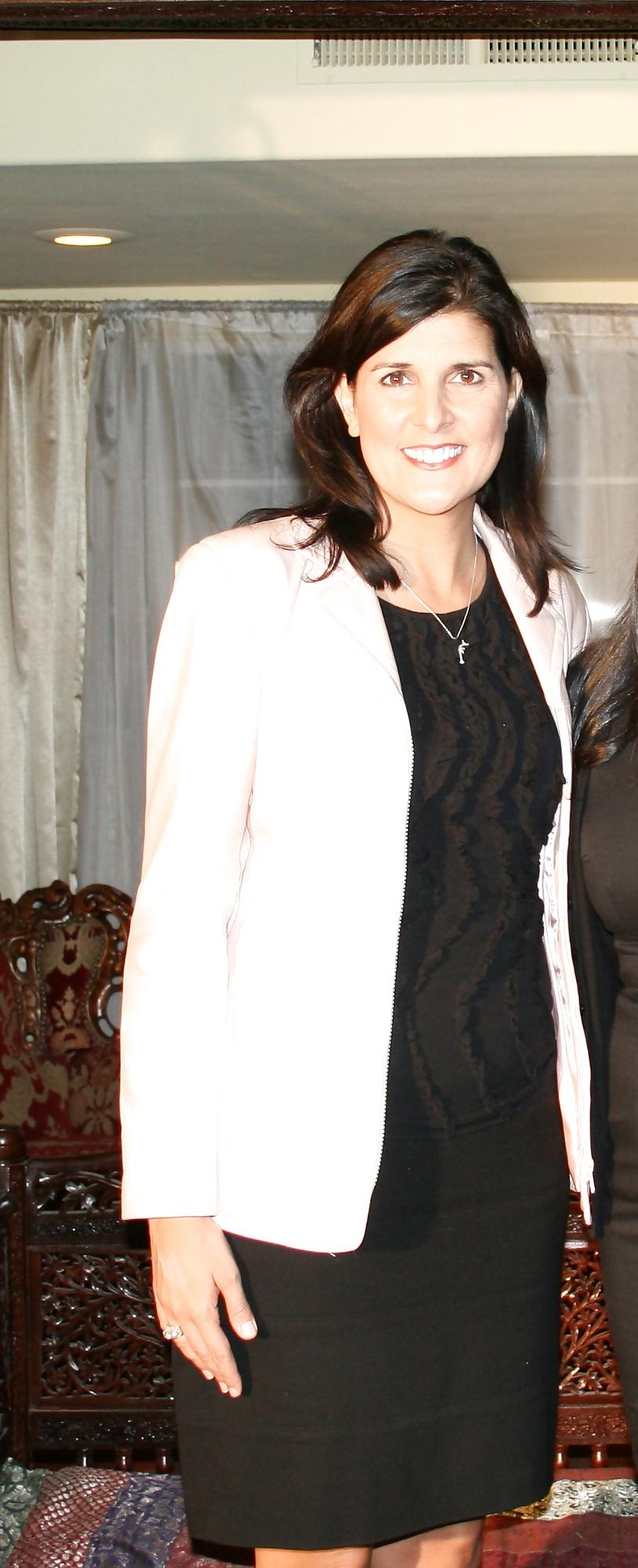 25P Love jerking off to conservative Nikki Haley