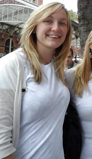 21P English slut exposed