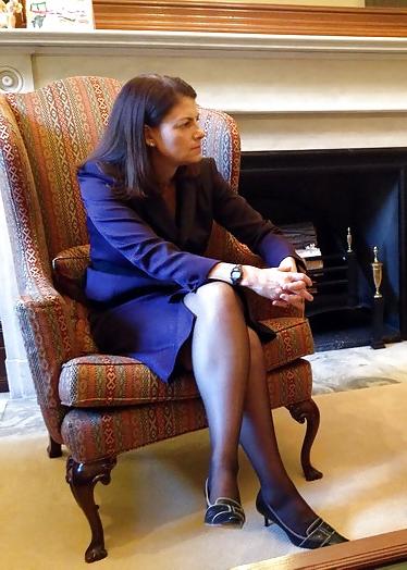25P Love jerking off to conservative Kelly Ayotte