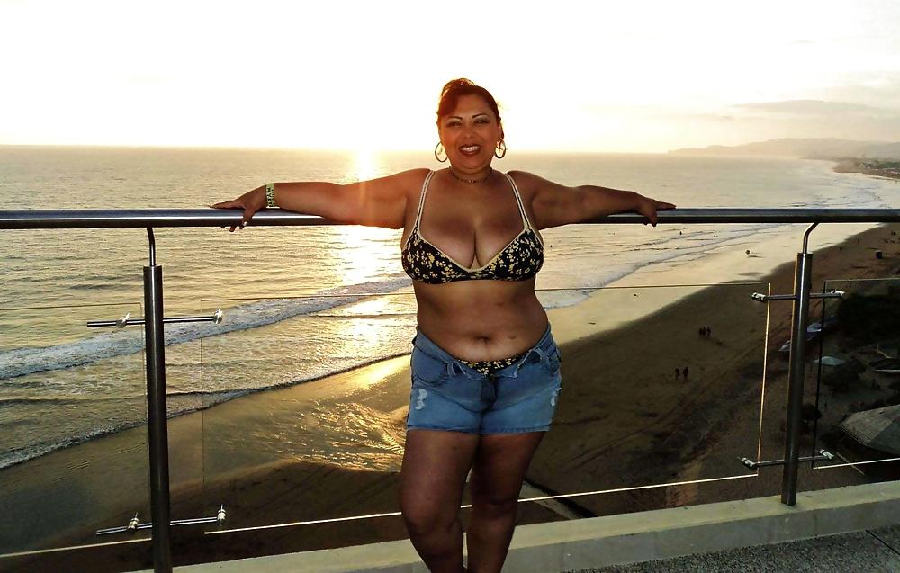14P Big boobs