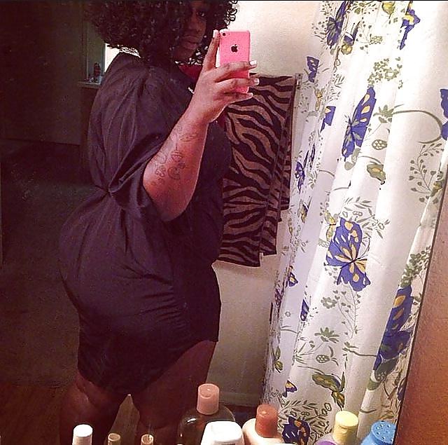 25P Big booty teen whore party