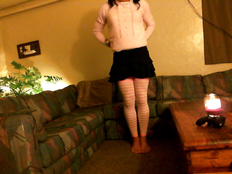 20P CD Lisa love in her new pink stockings and 5 inch heels
