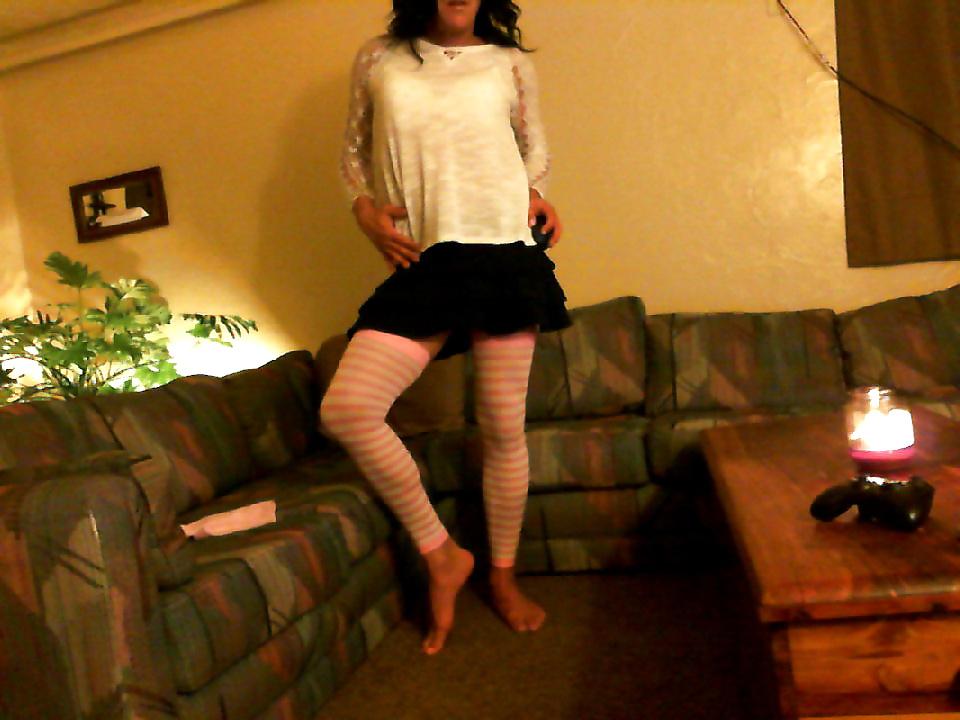 20P CD Lisa love in her new pink stockings and 5 inch heels