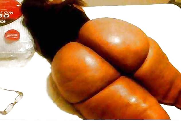 14P My favorite bog booty girl anyone know her?