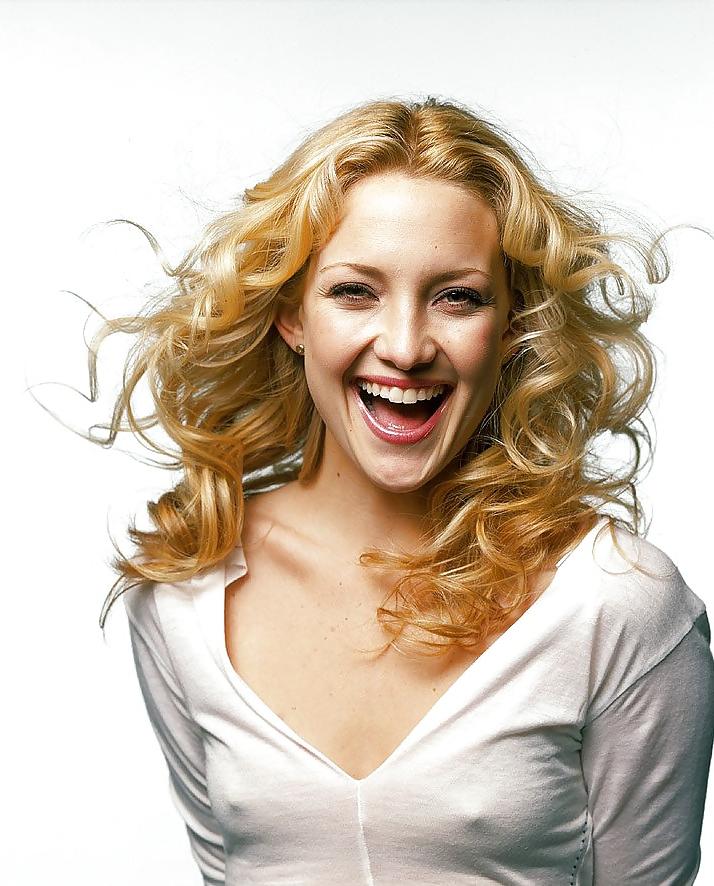 16P Celebrities nipples