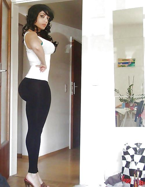 25P BIG ASS & BIG BOOTY