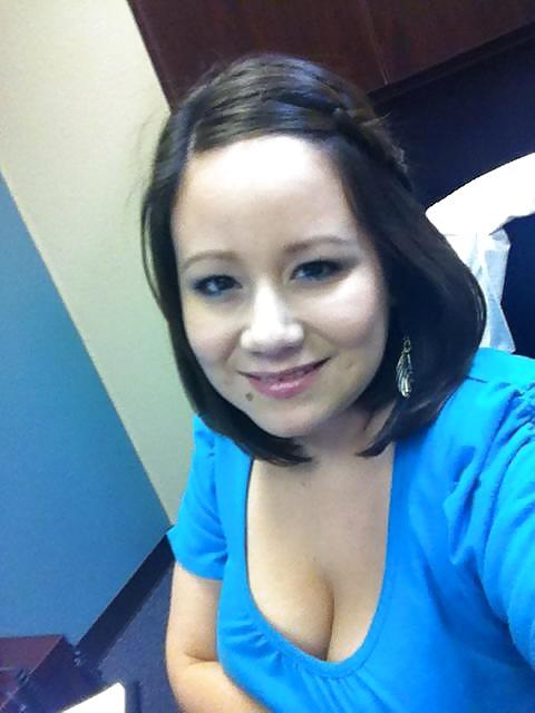 25P Random Pics Of Girls I Jerk Off To