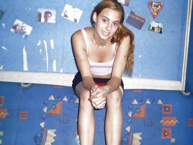 25P German grils 