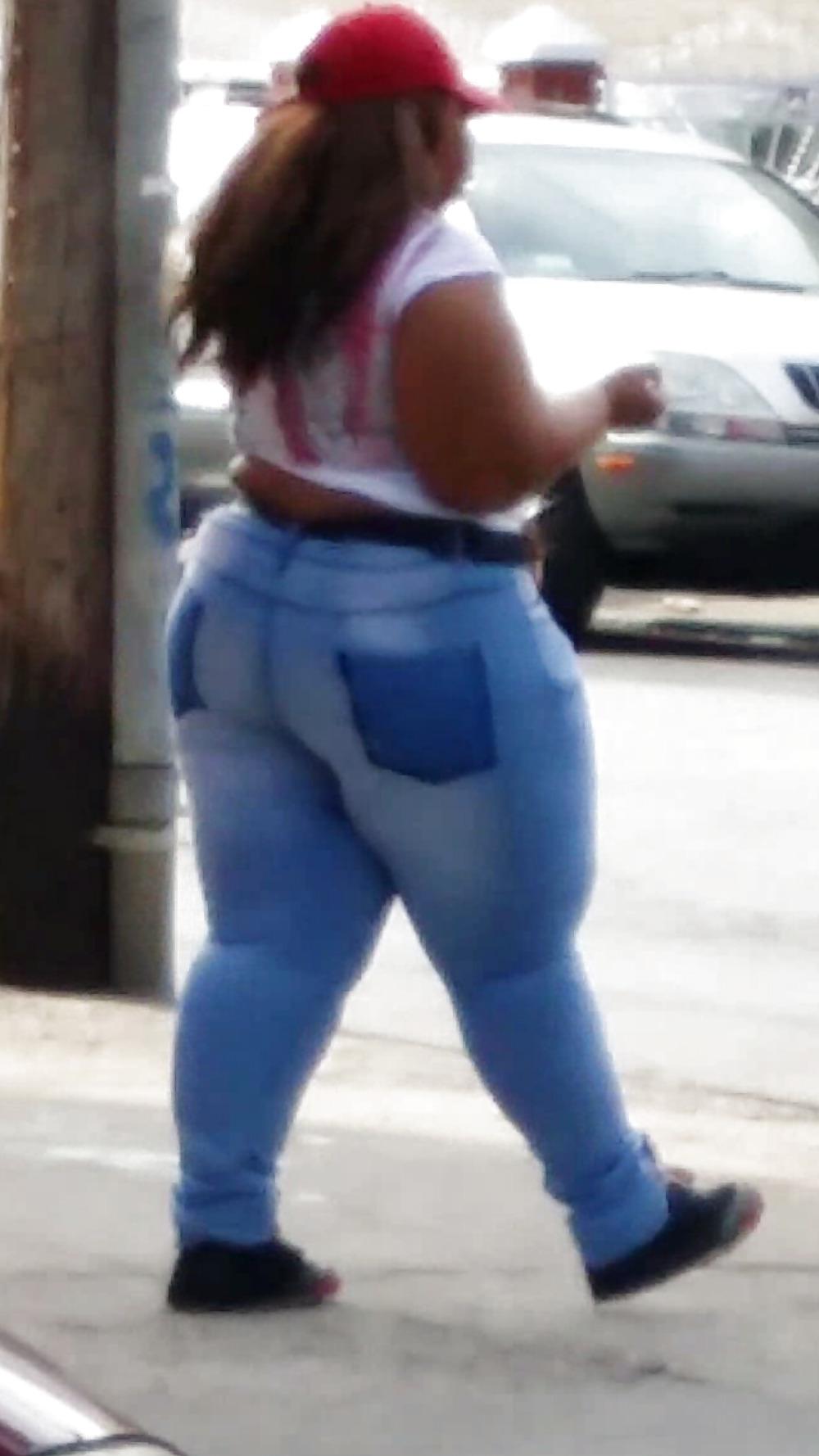 24P Candid ssbbw