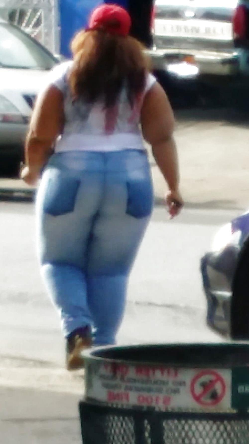 24P Candid ssbbw