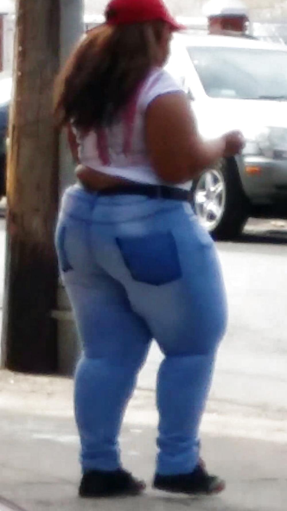 24P Candid ssbbw