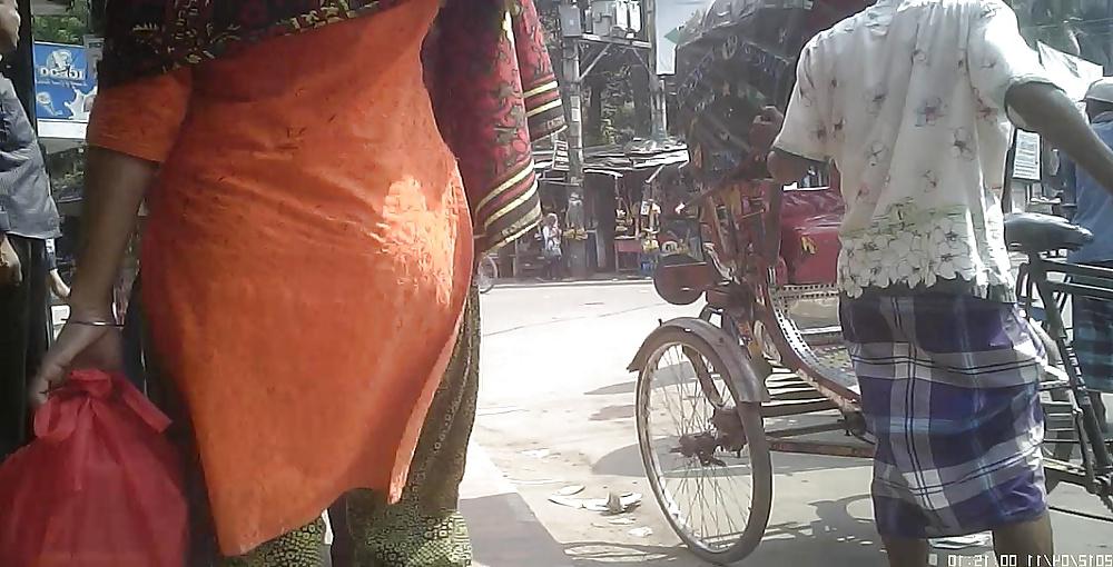 16P Bangladeshi Street Booty