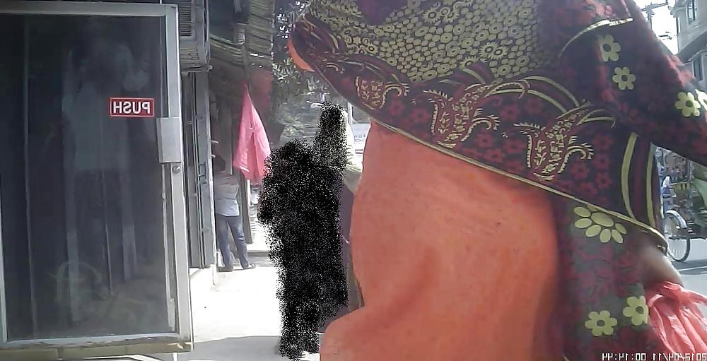 16P Bangladeshi Street Booty
