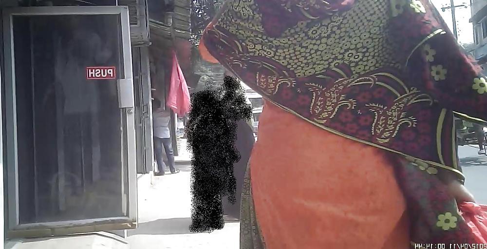 16P Bangladeshi Street Booty