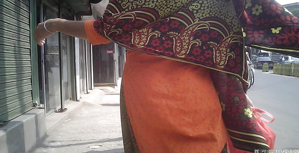 16P Bangladeshi Street Booty