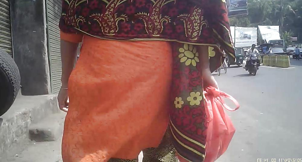16P Bangladeshi Street Booty