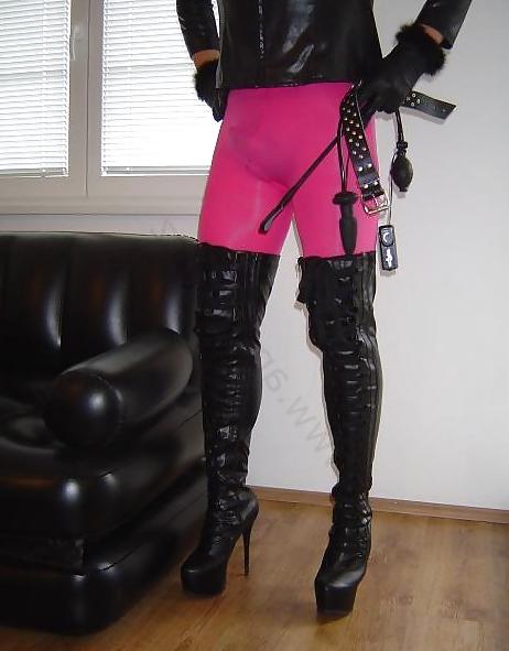 8P Boots and spandex