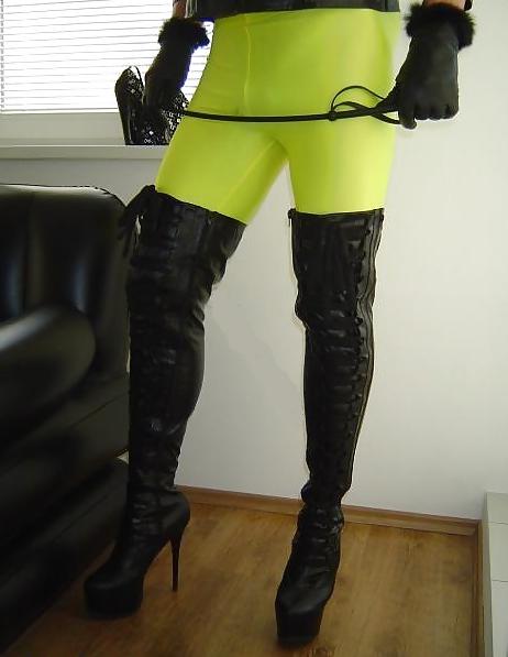 8P Boots and spandex