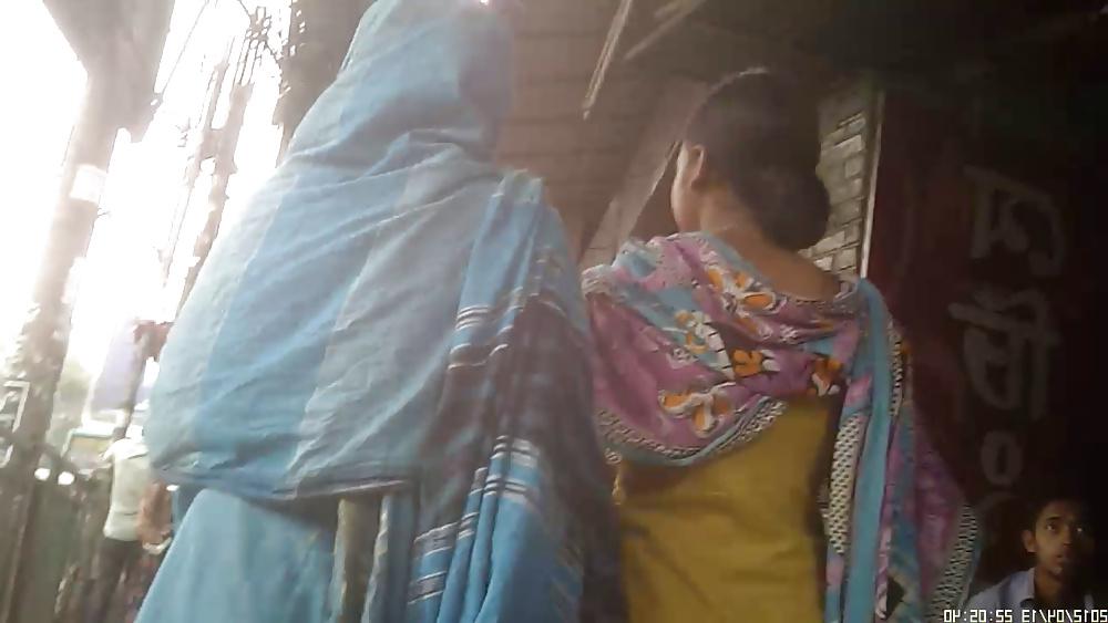 25P Bangladeshi Big Booty jiggling
