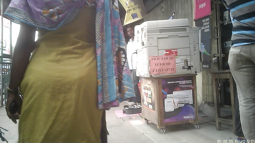25P Bangladeshi Big Booty jiggling