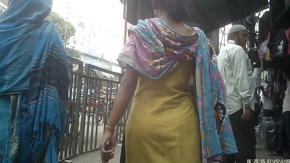 25P Bangladeshi Big Booty jiggling