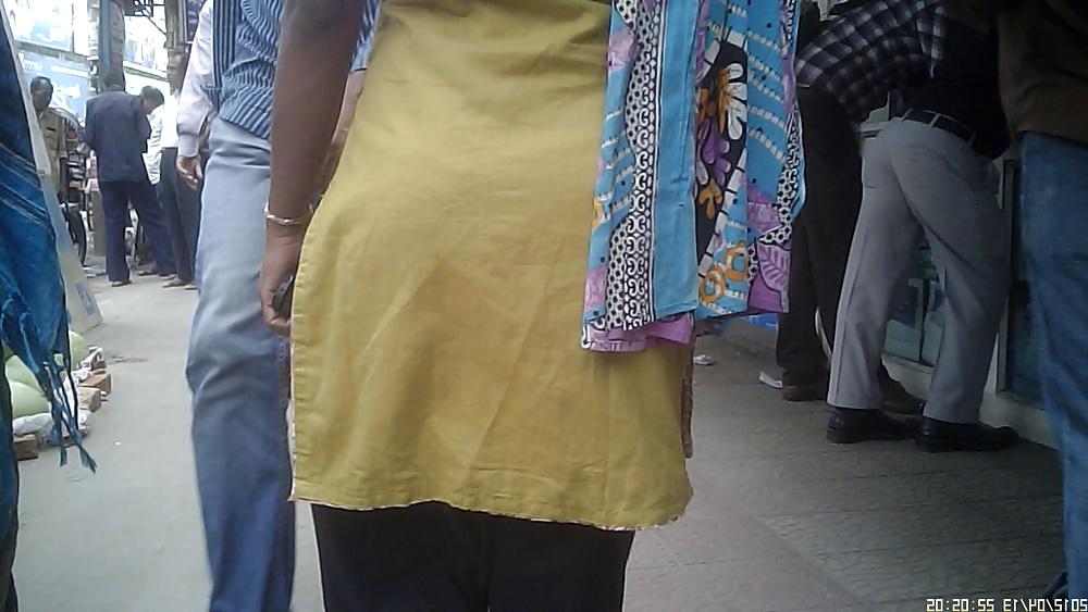 25P Bangladeshi Big Booty jiggling