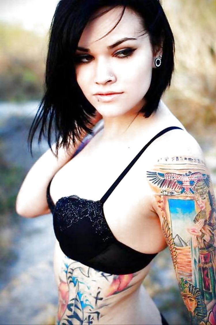 25P Erotic tatoo's 12 - kcxxx