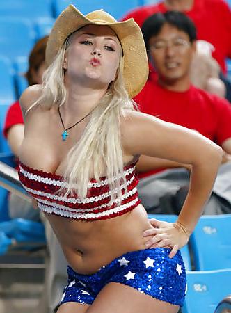 25P Hot football girls - non nude