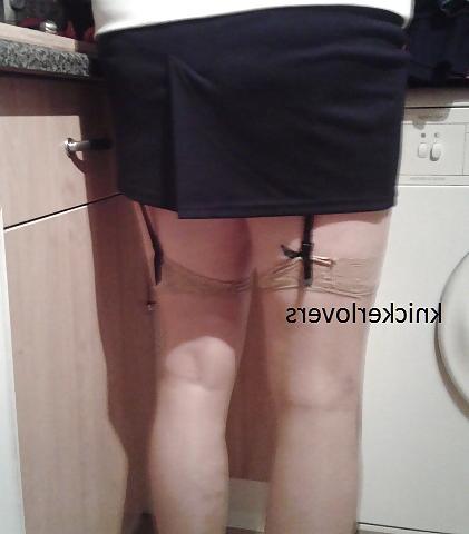 11P Stockings upskirt