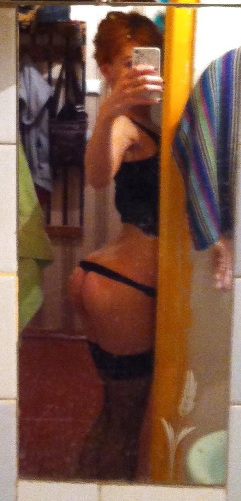 25P Booty in the pants 3