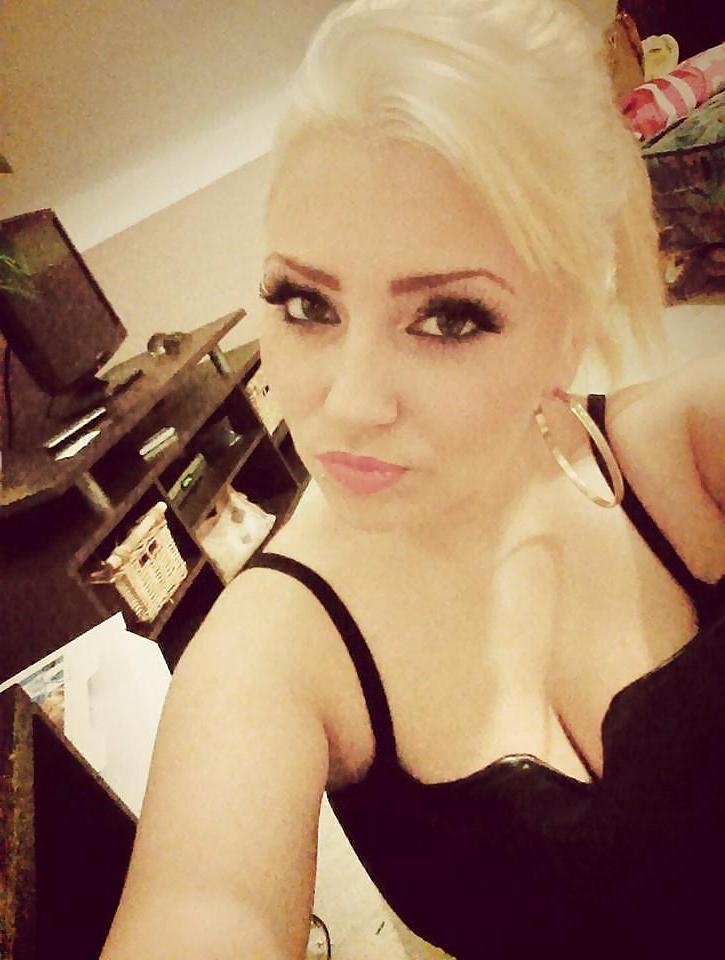 25P German Slut: Melissa