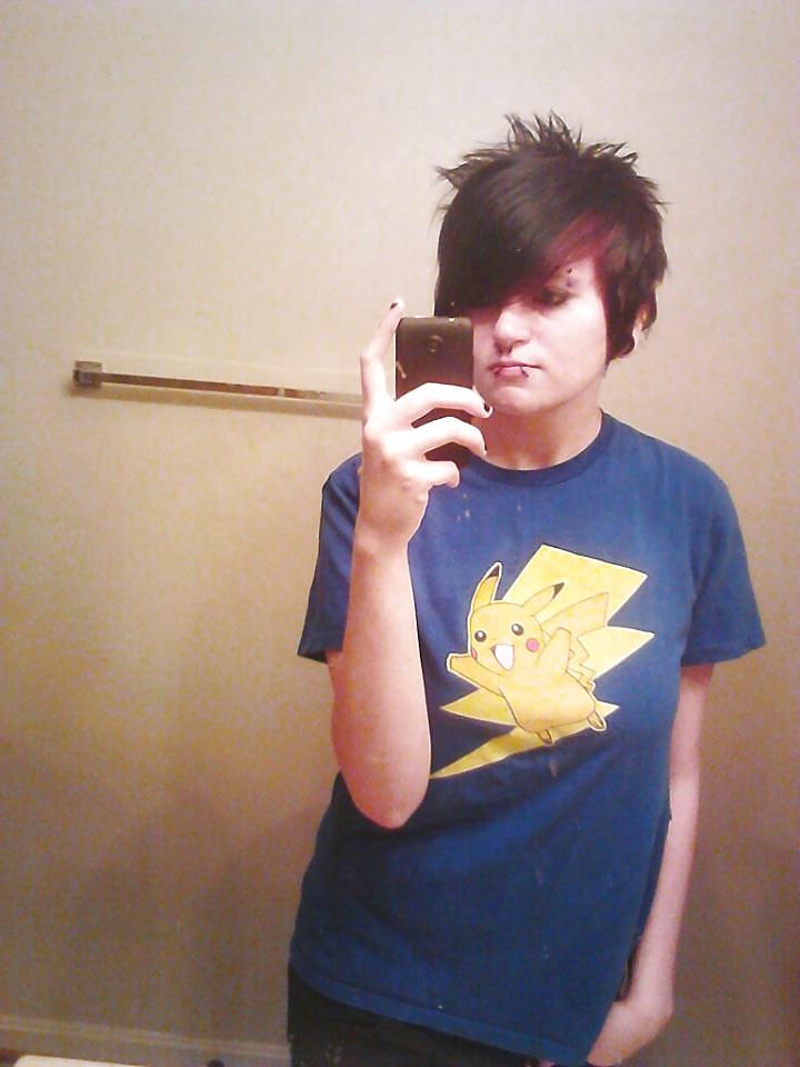 15P Emo Facebook Teen Julie Part 2