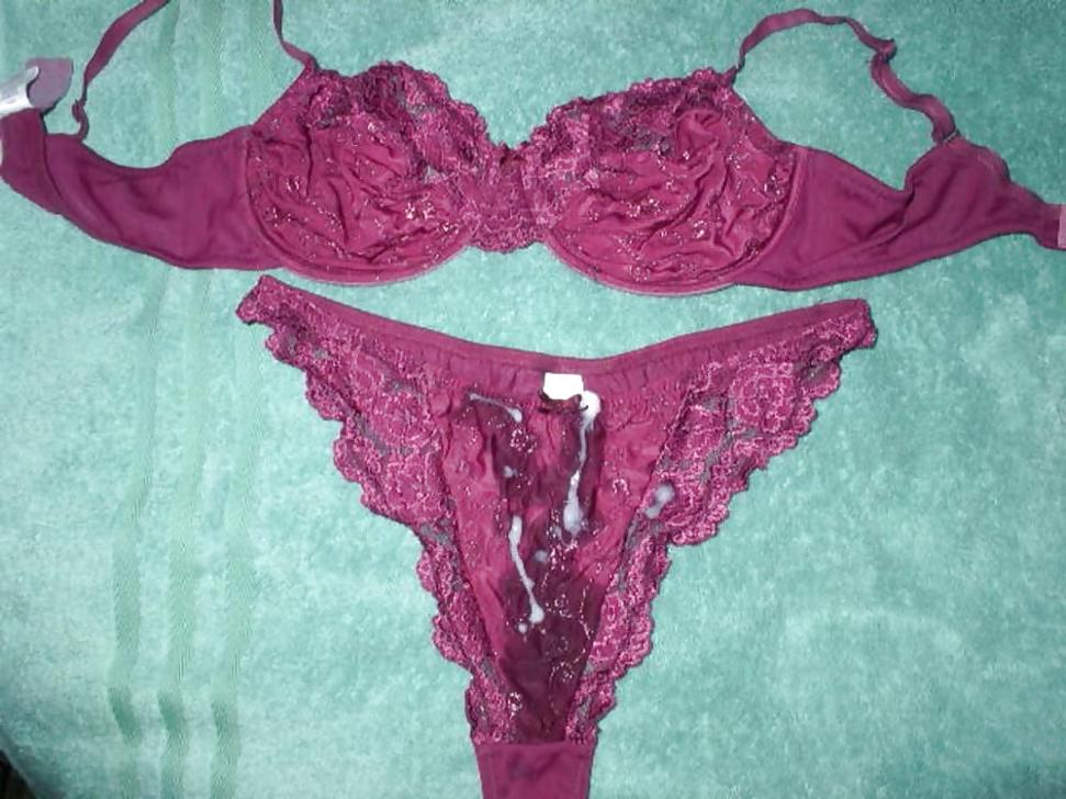 25P Cum on clothes