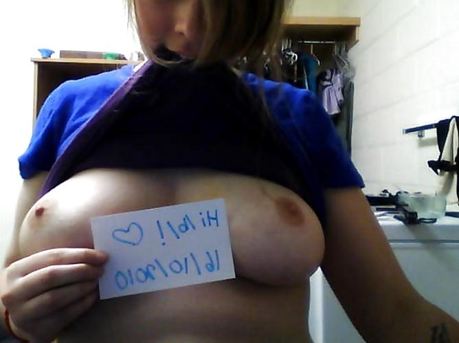 25P Bennie Big Boobs Girl