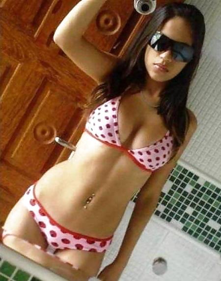 25P Selfie Amateur Babes - vol 5!
