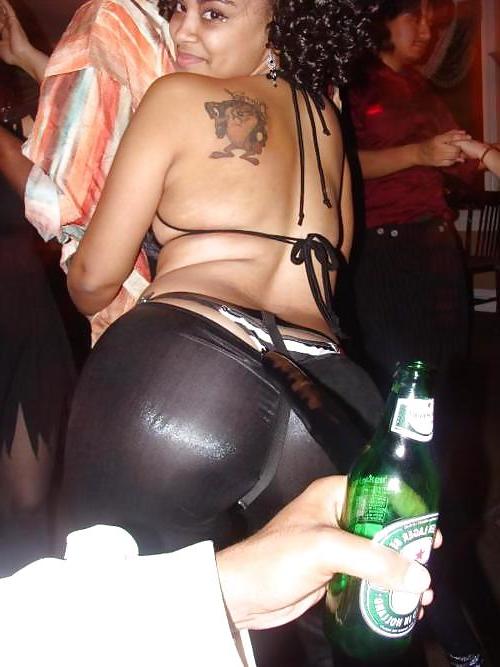 25P Plump Asses