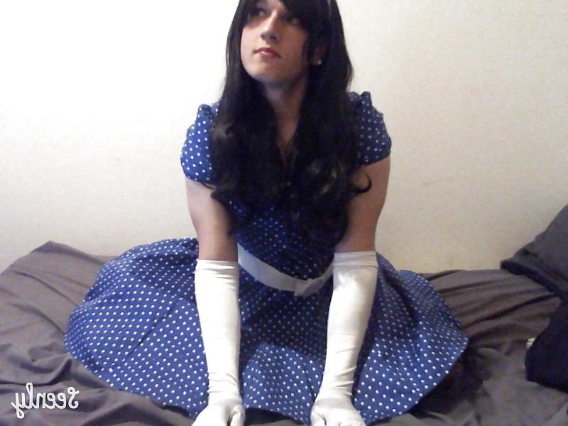 10P Ashley Maybee Housewife Crossdresser