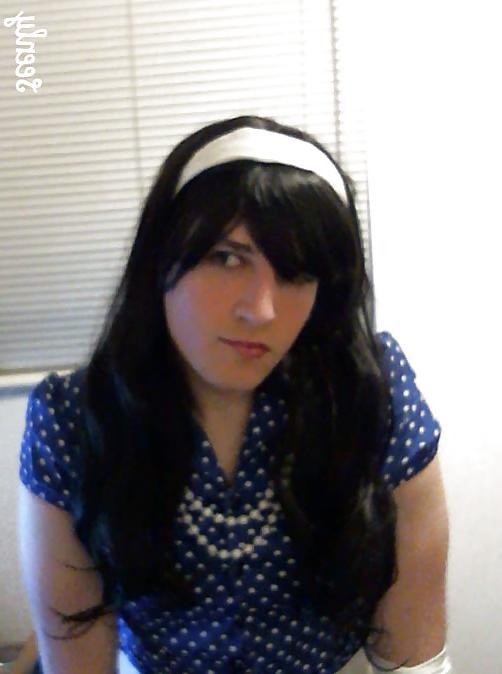 10P Ashley Maybee Housewife Crossdresser