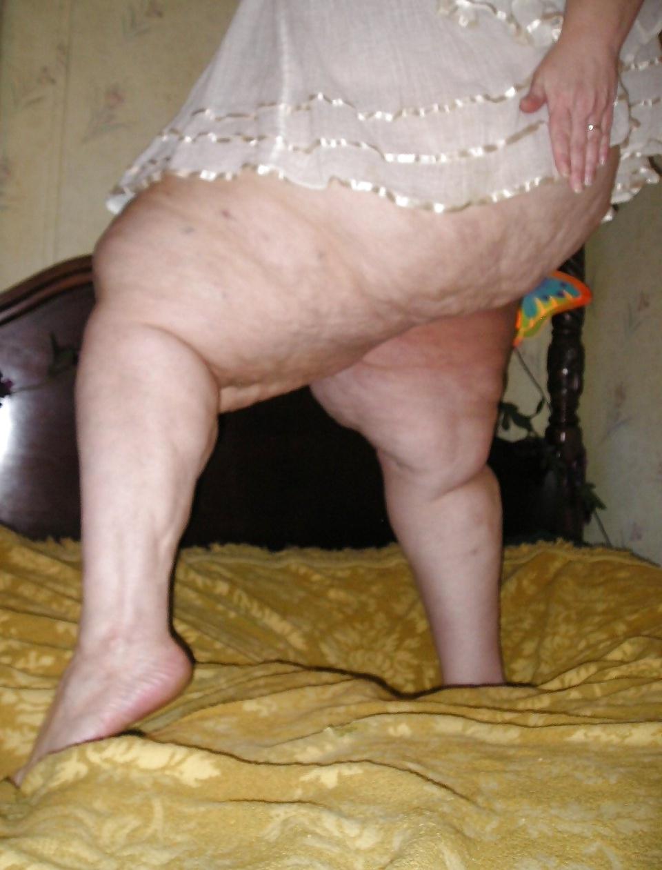 25P Fabulous SSBBW! (White Nightgown)