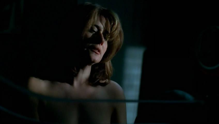 25P Lorraine Bracco Ultimate Nude Collection