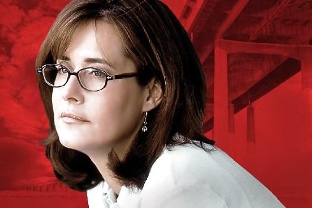 25P Lorraine Bracco Ultimate Nude Collection