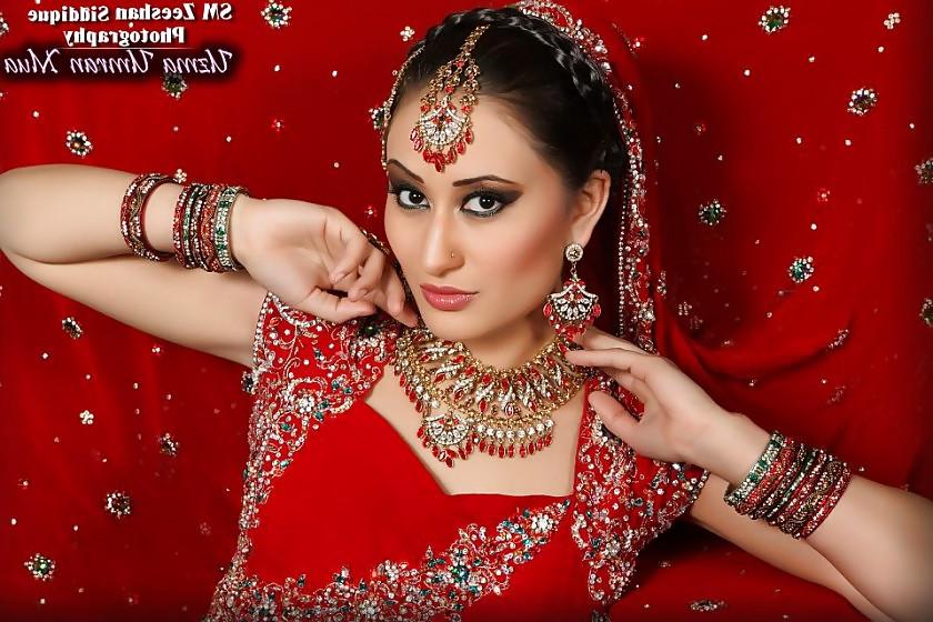 25P Sexy paki celebrities