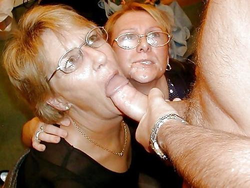 25P Mom Stil Loves Cock