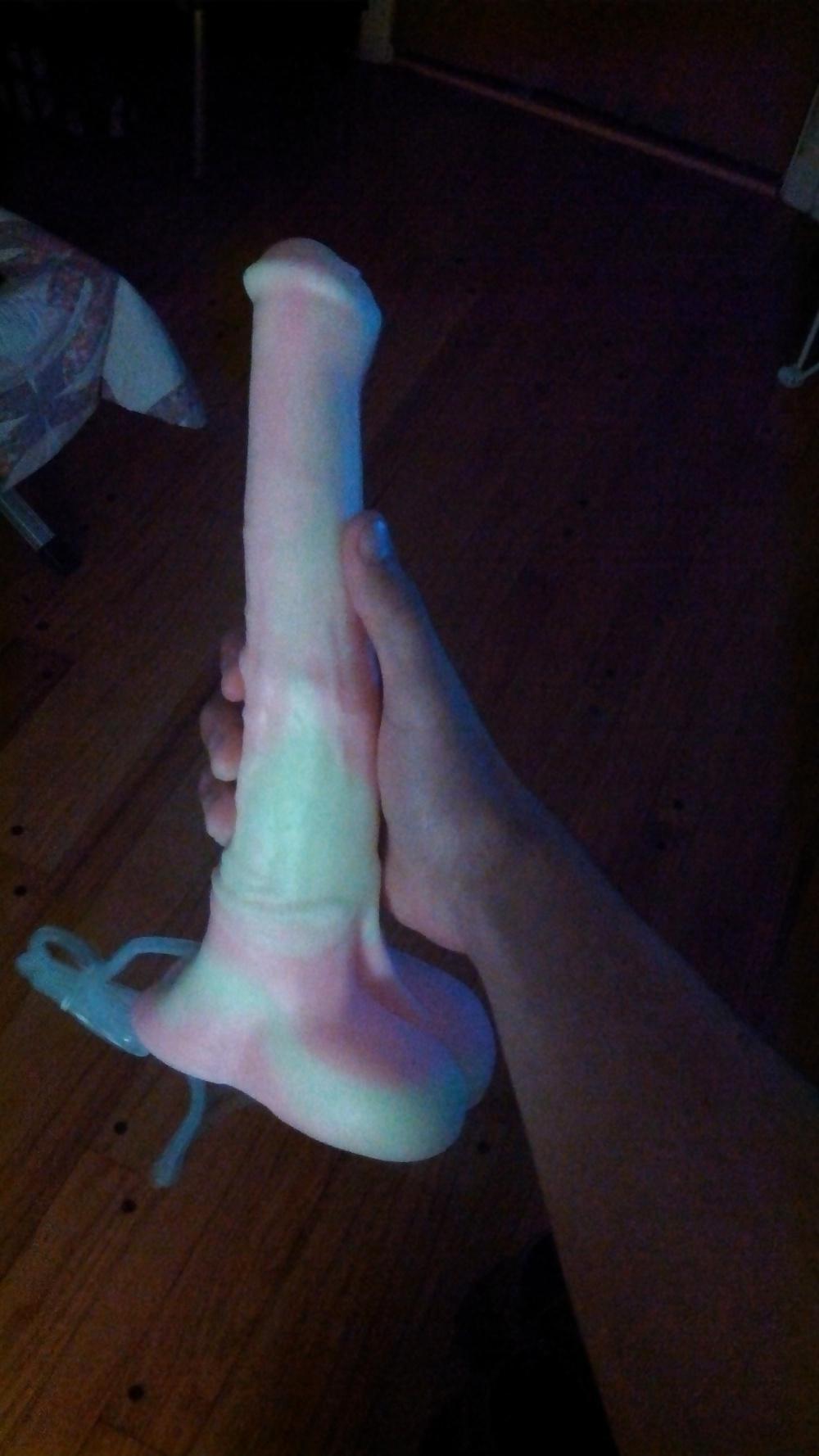 5P New squirting strap on from baddragon