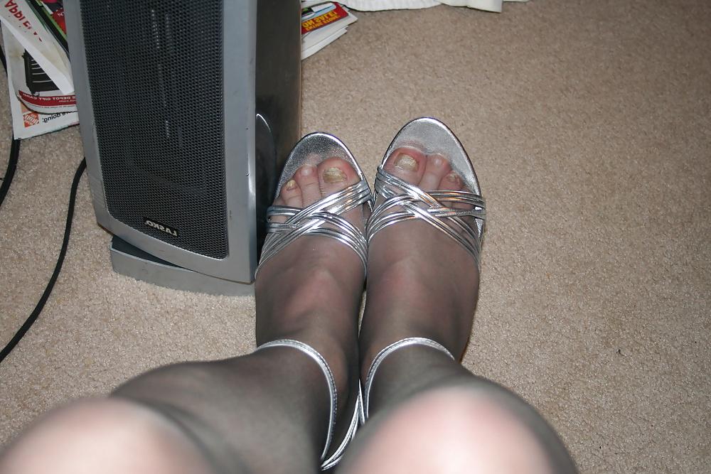 22P New Stockings & Sexy Heels