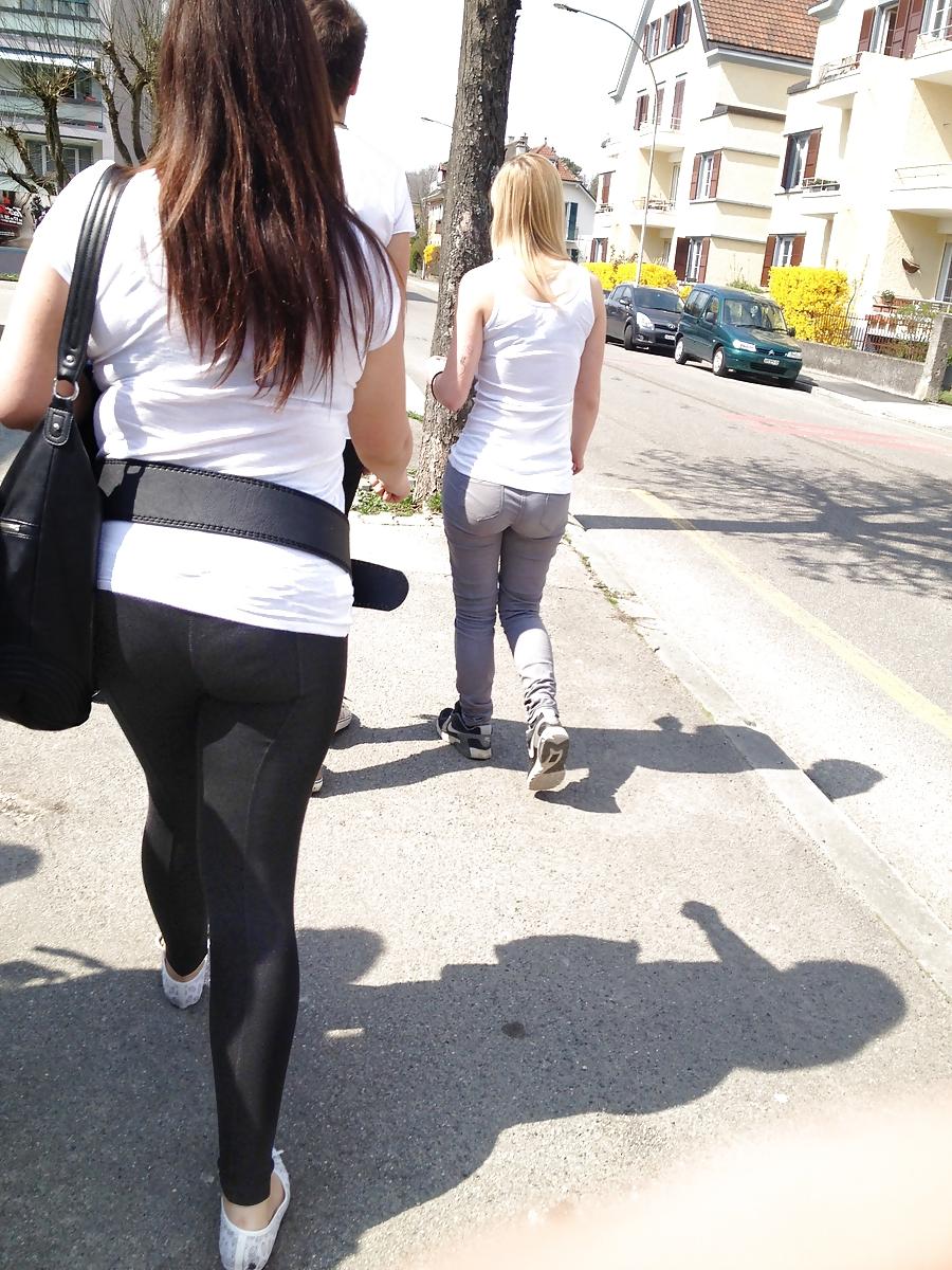 15P Candid teens leggings -  ass street 1
